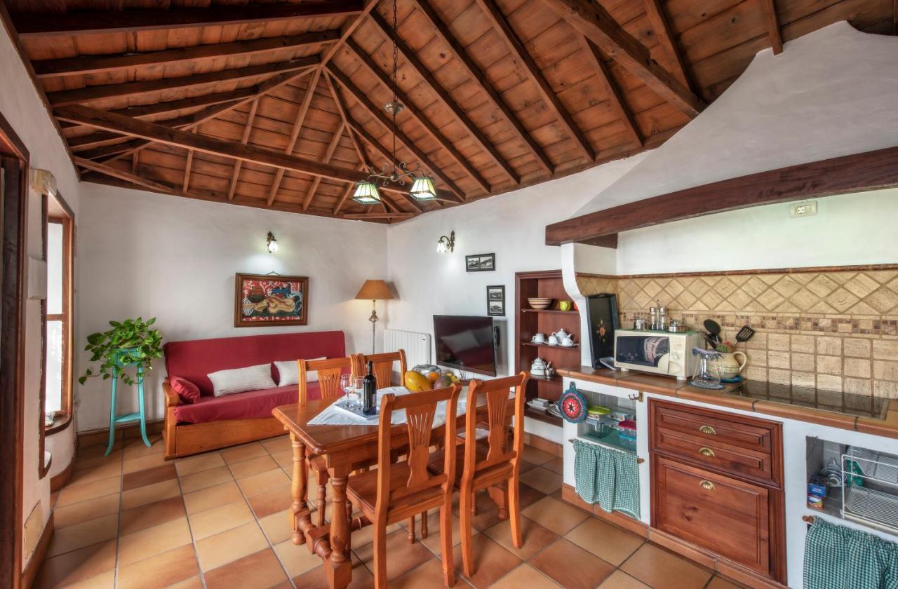 Maximina Villa ฟูเอนกาลิเอนเต เด ลา ปาลมา ภายนอก รูปภาพ